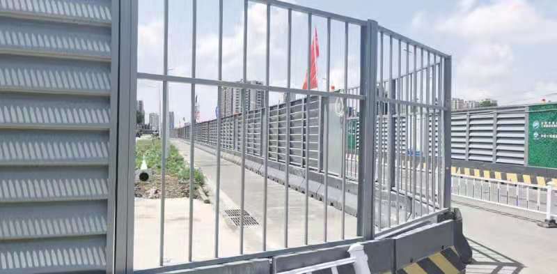 陇南装配式百叶钢构围挡（合肥市政围挡）